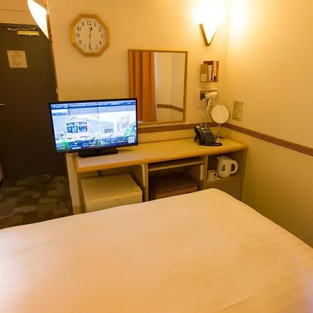 Toyoko Inn Okayama Eki Nishi Guchi Hiroba Room photo
